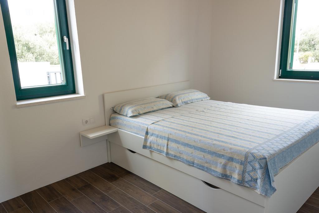 Apartments Dujic Tribalj Szoba fotó